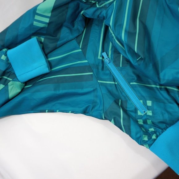Ladies Nike Windrunner Jacket M EUC - Picture 7 of 7